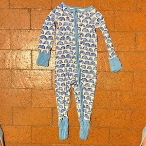 Little Sleepies blue rainbow footie/zippy like new 6-12 months